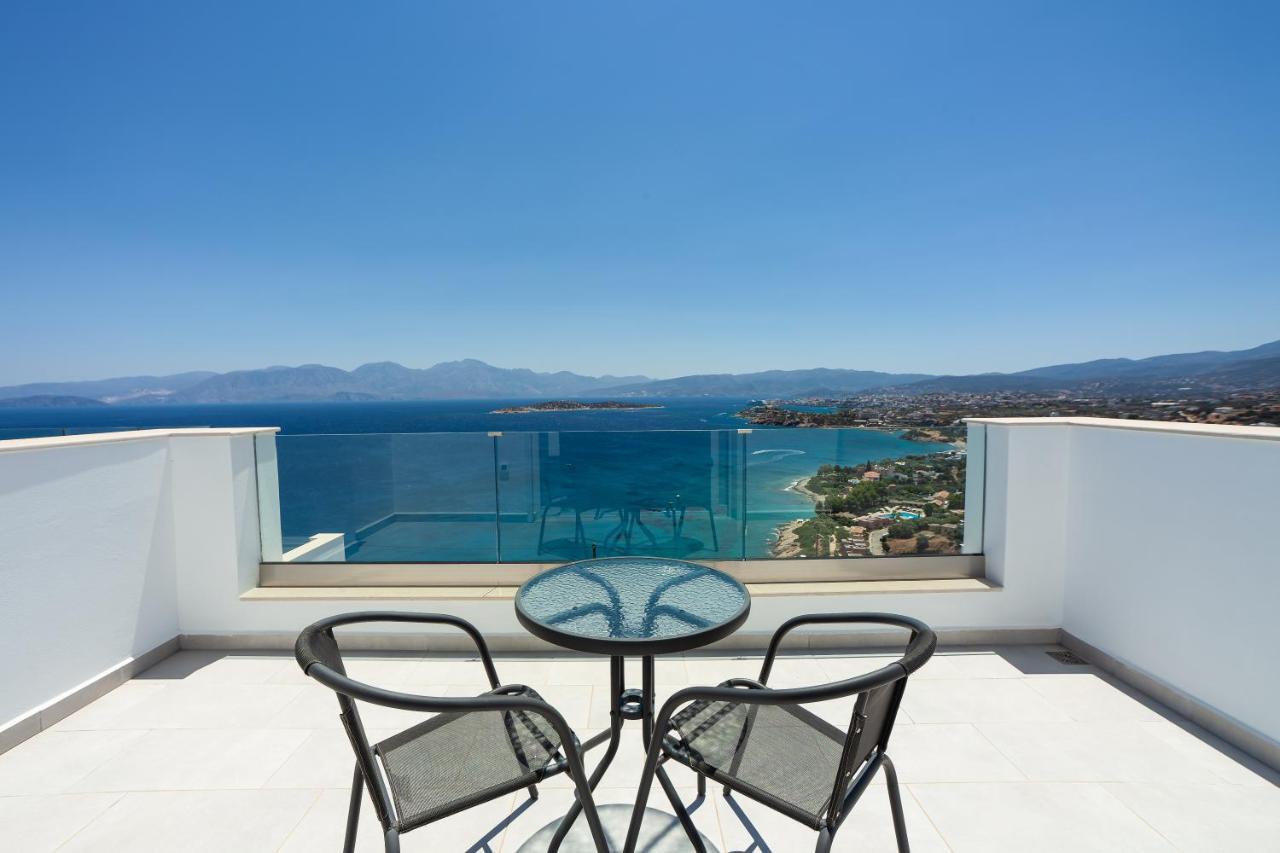 Miracle View Villas อายิโอสนิโกลาโอส ภายนอก รูปภาพ
